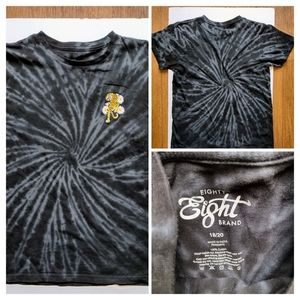 Eighty Eight Brand Size 18/20 T-shirt with Embroidered Tiger